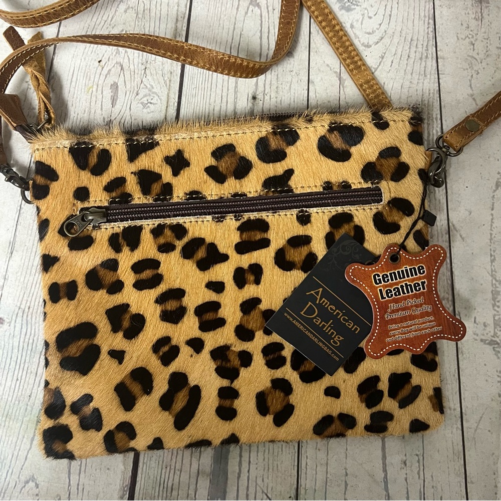 American Darling Hair on Cowhide Leather Convertible Crossbody Wristlet Leopard - Picture 2 of 16